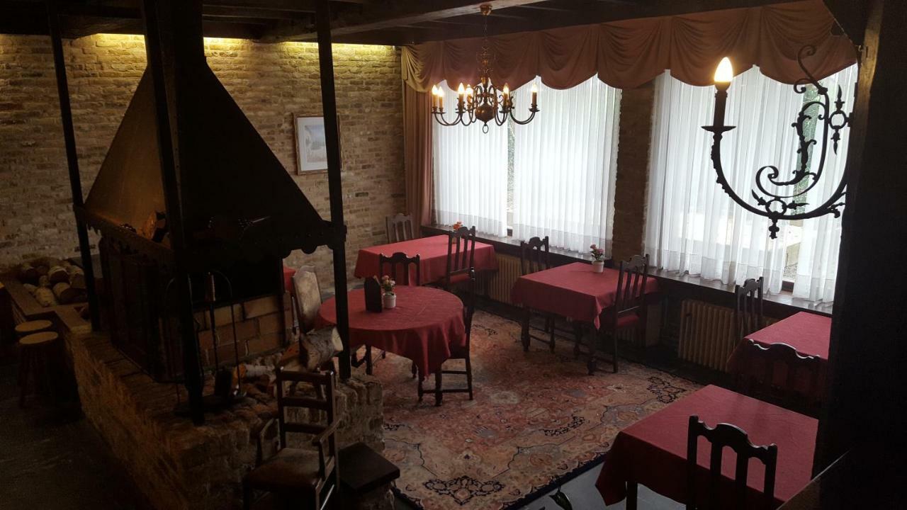 Hotel Landhuis 'T Wilgenerf 예페르 외부 사진